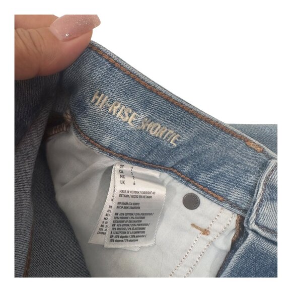 American Eagle Womens SZ 2 High Rise Distressed Denim Shortie Frayed Hemmed - Picture 3 of 12